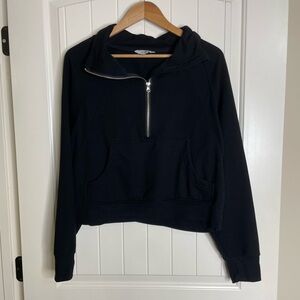 Crop pullover sweatshirt